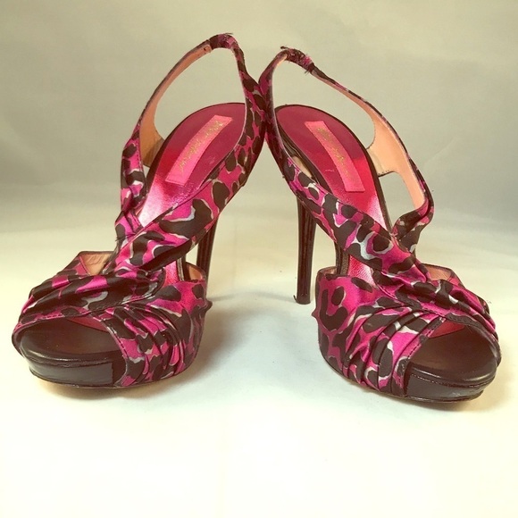 Betsey Johnson Cheetah Print Heels- Size 6 - Picture 1 of 8